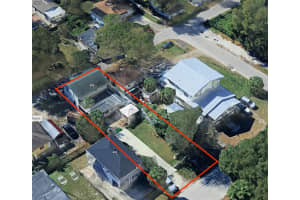 806 ROBLES STREET, TAMPA, FL 33602 - MLS#MFRN6142767