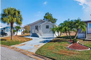 204 CROWN POINT DRIVE, NOKOMIS, FL 34275 - MLS#MFRN6142800