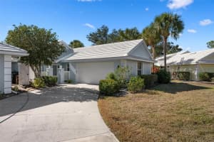 733 BRIGHTSIDE CRESCENT DRIVE, VENICE, FL 34293 - MLS#MFRN6142809