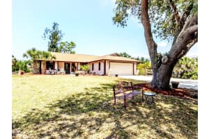 2331 MISSION VALLEY BOULEVARD, NOKOMIS, FL 34275 - MLS#MFRN6142893