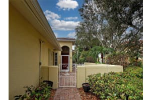 251 VISTA DEL LAGO WAY, VENICE, FL 34292 - MLS#MFRN6142926