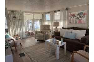 740 CAREFREE, VENICE, FL 34285 - MLS#MFRN6142934