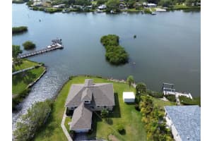 498 BUENA VISTA DRIVE, NOKOMIS, FL 34275 - MLS#MFRN6142938