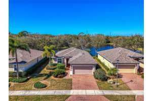 9113 Coachman Dr, VENICE