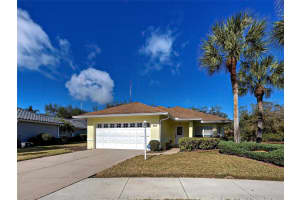 201 KING PALM COURT, VENICE, FL 34292 - MLS#MFRN6143010