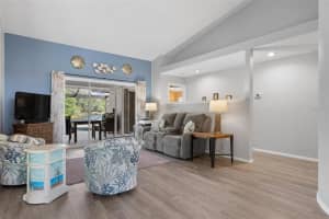 5009 SOUTHERN PINE CIRCLE, VENICE, FL 34293 - MLS#MFRN6143119