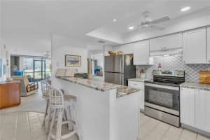 927 CAPRI ISLES BOULEVARD, VENICE, FL 34292 - MLS#MFRN6143145