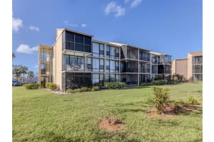 618 BIRD BAY DRIVE, VENICE, FL 34285 - MLS#MFRN6143201