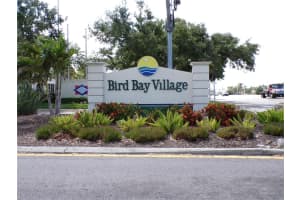 634 Bird Bay Dr E #102, VENICE
