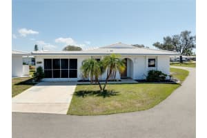 397 CIRCLEWOOD DRIVE, VENICE, FL 34293 - MLS#MFRN6143228