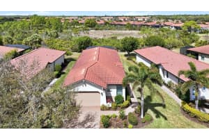 10533 CROOKED CREEK DRIVE, VENICE, FL 34293 - MLS#MFRN6143233