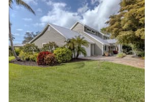 614 Ravenna St, VENICE