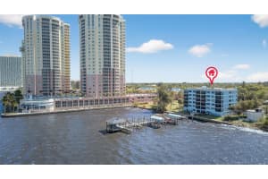 2711 1st St #203, FORT MYERS