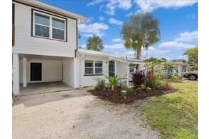 240 COLONIA LANE, NOKOMIS, FL 34275 - MLS#MFRN6143350