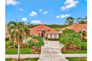 1151 Creek Nine Dr, NORTH PORT