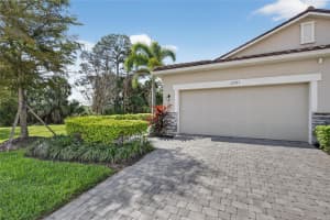 11721 RENAISSANCE BOULEVARD, VENICE, FL 34293 - MLS#MFRN6143367