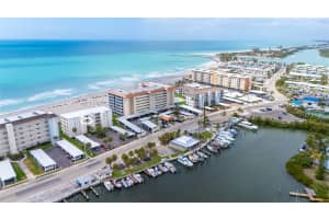 1100 TARPON CENTER DRIVE, VENICE, FL 34285 - MLS#MFRN6143378