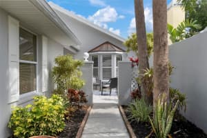 726 BRIGHTSIDE CRESCENT DRIVE, VENICE, FL 34293 - MLS#MFRN6143391