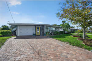 1660 LA GORCE DRIVE, VENICE, FL 34293 - MLS#MFRN6143434