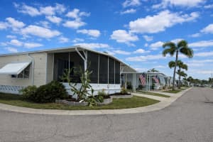 741 IRIS DRIVE, VENICE, FL 34293 - MLS#MFRN6143443