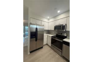 2118 MICHELE DRIVE, SARASOTA, FL 34231 - MLS#MFRN6143453