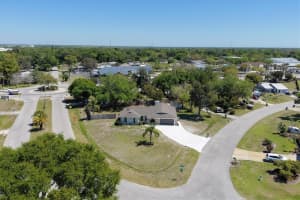 5251 BUNYAN STREET, SARASOTA, FL 34232 - MLS#MFRN6143482