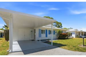 215 FAIR WINDS DRIVE, NOKOMIS, FL 34275 - MLS#MFRN6143484