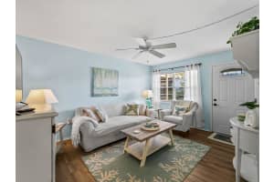 210 PARK BOULEVARD, VENICE, FL 34285 - MLS#MFRN6143499