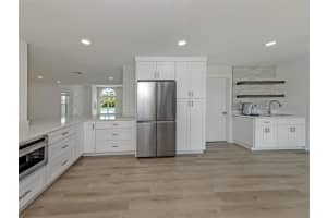 212 SUNRISE DRIVE, NOKOMIS, FL 34275 - MLS#MFRN6143501