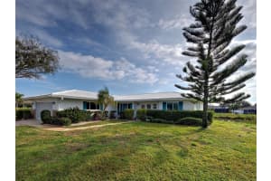 1355 CAMBRIDGE DRIVE, VENICE, FL 34293 - MLS#MFRN6143537