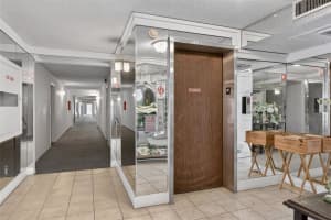 519 ALBEE FARM ROAD, VENICE, FL 34285 - MLS#MFRN6143570