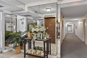 519 ALBEE FARM ROAD, VENICE, FL 34285 - MLS#MFRN6143570