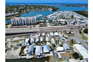 106 BAYOU DRIVE, VENICE, FL 34285 Sold 04/20/26