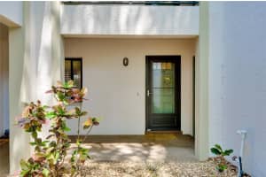 806 CAPRI ISLES BOULEVARD, VENICE, FL 34292 - MLS#MFRN6143617