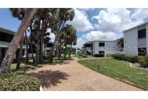 1555 TARPON CENTER DRIVE, VENICE, FL 34285 - MLS#MFRN6143667