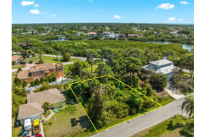 DEVON RD, VENICE, FL 34293 - MLS#MFRN6143690