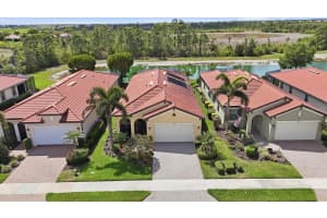 10441 CROOKED CREEK DRIVE, VENICE, FL 34293 - MLS#MFRN6143750