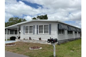 413 Cervina Dr N, VENICE