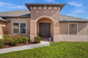 1056 TAMPA ROAD, VENICE, FL 34293 - MLS#MFRN6143762