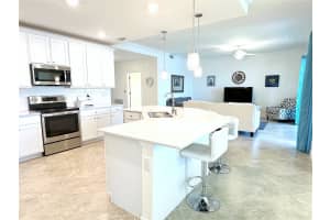 10054 CROOKED CREEK DRIVE, VENICE, FL 34293 - MLS#MFRN6143765
