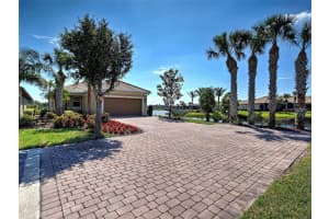 19240 Isadora St, VENICE