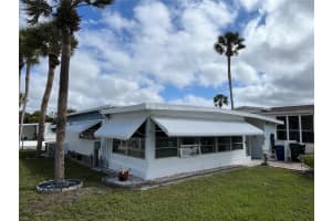 206 ROMA ROAD, VENICE, FL 34285 - MLS#MFRN6143787