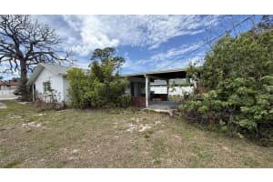 309 BASE AVENUE, VENICE, FL 34285 - MLS#MFRN6143825