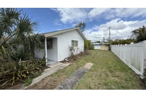 309 BASE AVENUE, VENICE, FL 34285 - MLS#MFRN6143825