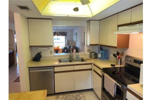 335 THREE LAKES LANE, VENICE, FL 34285 - MLS#MFRN6143828