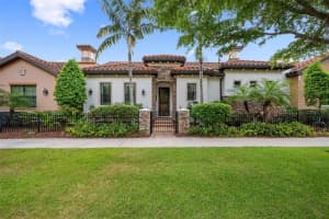 134 E Tampa Ave, VENICE