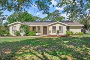 5868 DENISON DRIVE, VENICE, FL 34293 - MLS#MFRN6143870