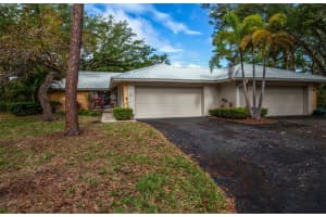 247 Southampton Ln #272, VENICE