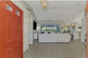 5832 CLEVELAND ROAD, VENICE, FL 34293 - MLS#MFRN6143899