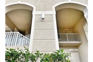 915 FAIRWAYCOVE LANE, BRADENTON, FL 34212 - MLS#MFRN6143919